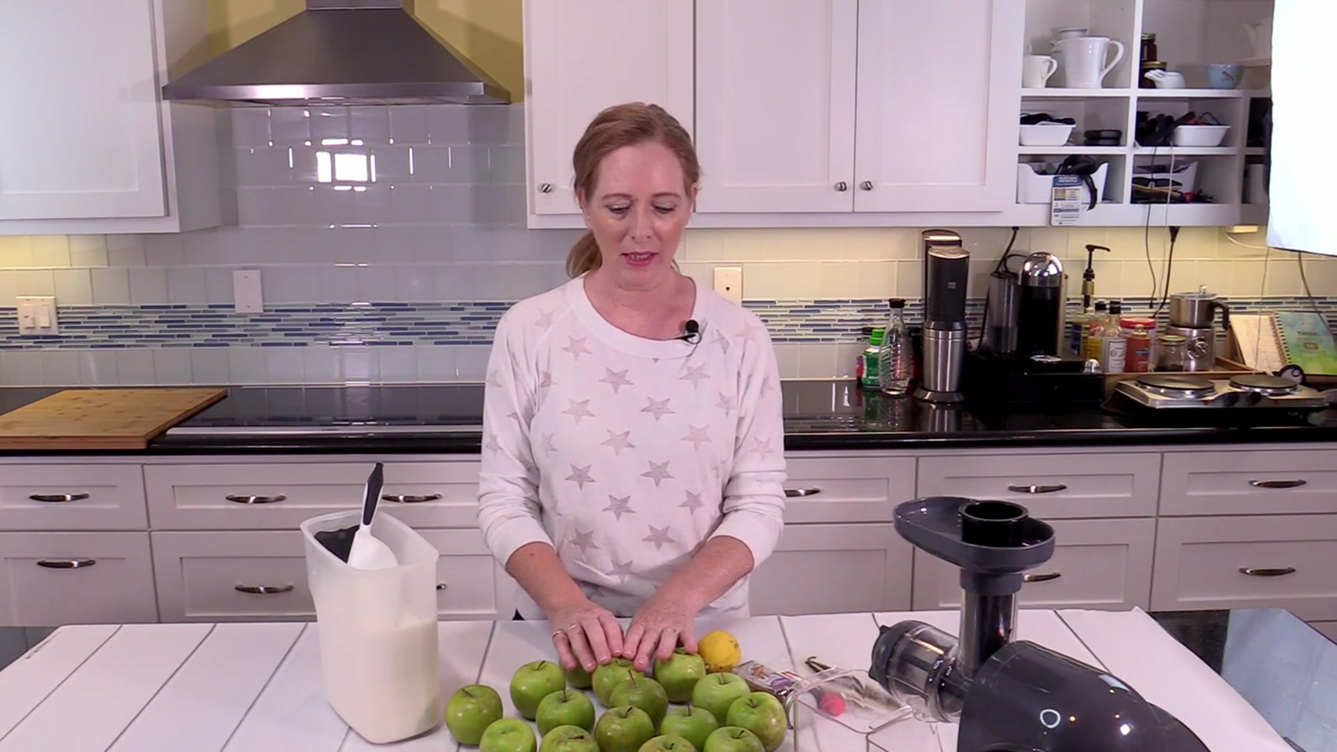 Video thumbnail for My famous Apple Jelly (Jam) _ Apfel Gelee ✪ MyGerman.Recipes(720P_HD)