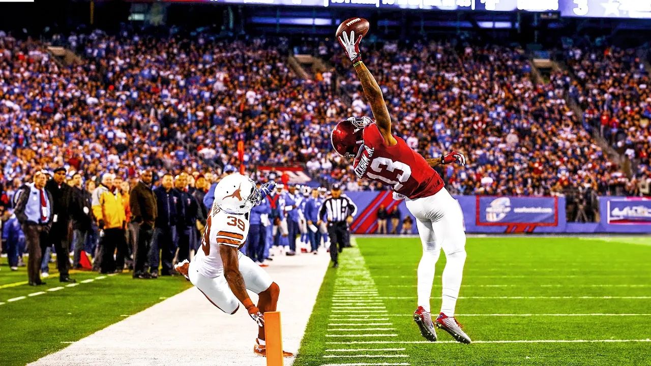 Video thumbnail for Craziest "1 in a Million" College Football Moments