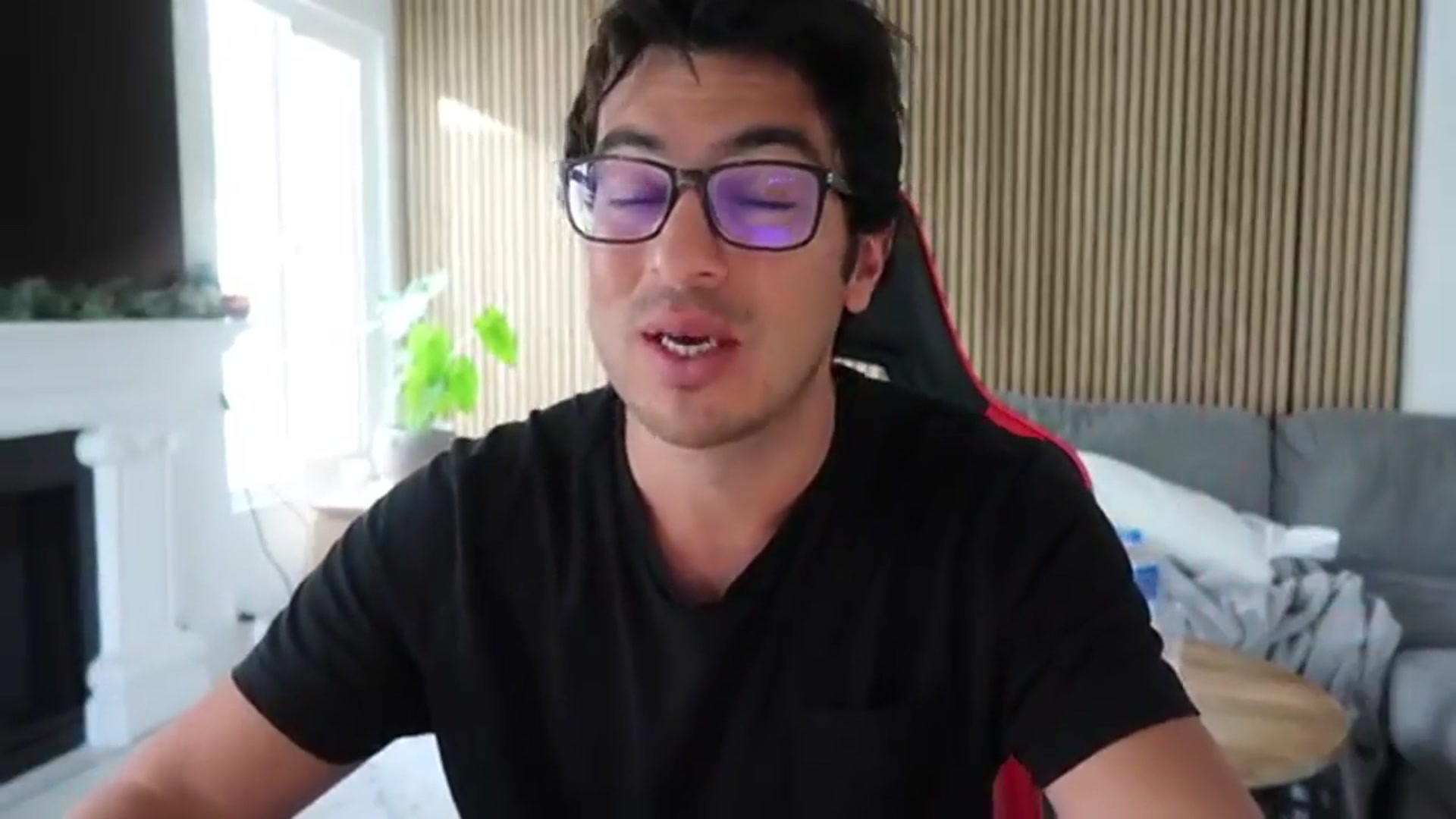 Video thumbnail for the finance zone: aoc, trump, and the border crisis: political clash intensifies