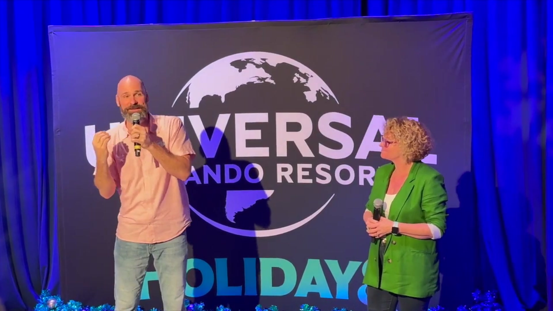 'Video thumbnail for Universal Orlando Holiday Entertainment'