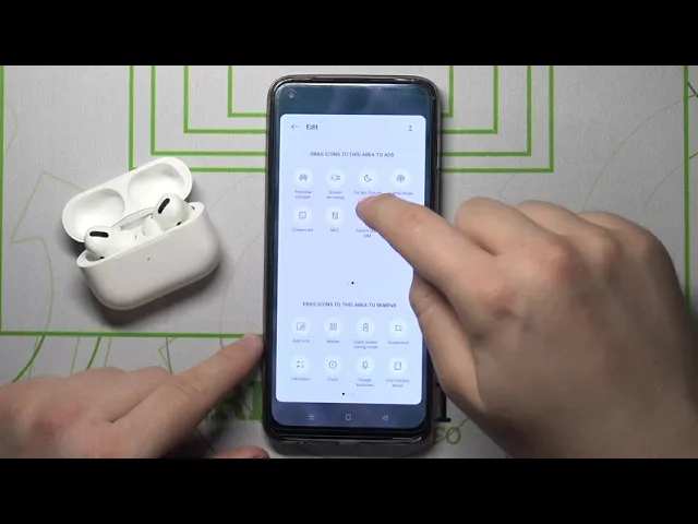 Video thumbnail for How to Adjust Notification Bar Icons in REALME 8 – Customize Notification Shortcuts