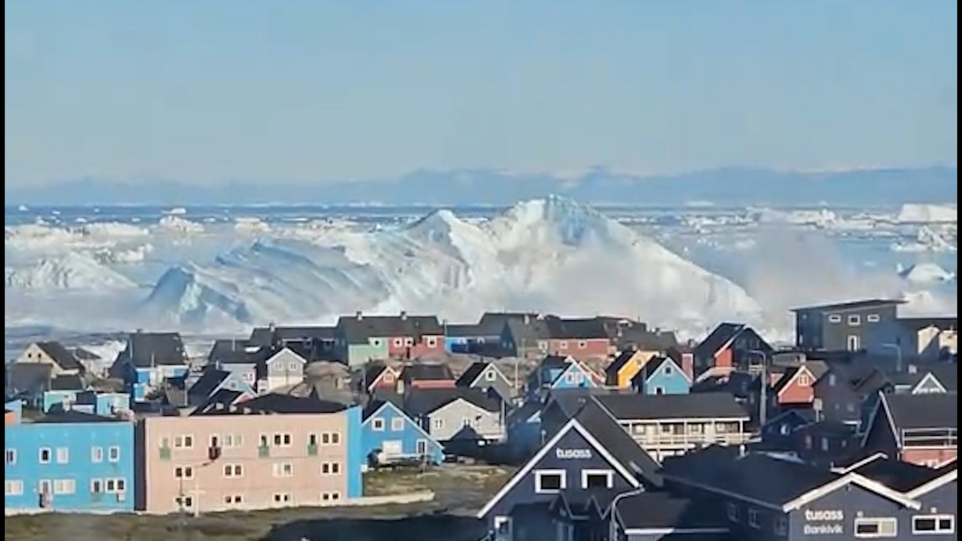 Video thumbnail for Massive iceberg capsizes off the coast of Greenland