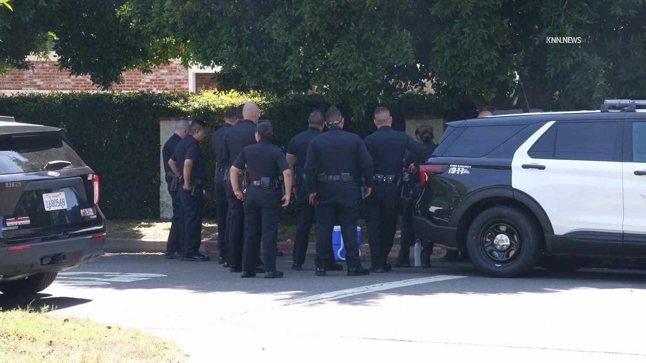 Video thumbnail for US, Los Angeles: North Hollywood Explosive device found prompting evacuations in San Fernando Valley.