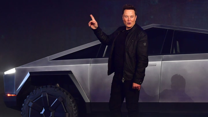 Video thumbnail for Tesla’s Flying Roadster, Robotaxis and SpaceX Merger Buzz: What Investors Need to Know