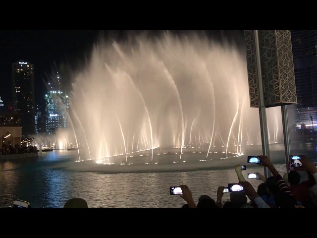 Video thumbnail for Dubai mall - Burj Khalifa Fountain show shot by iPhone X