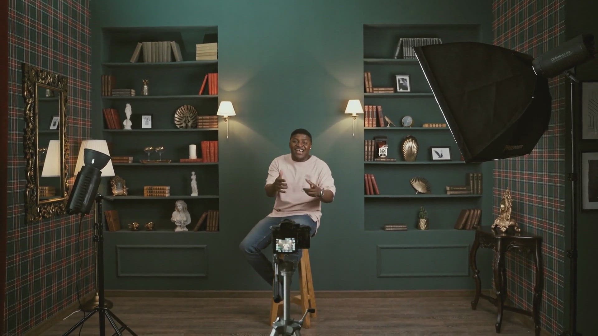 Video thumbnail for how to grow youtube channel in 1 month