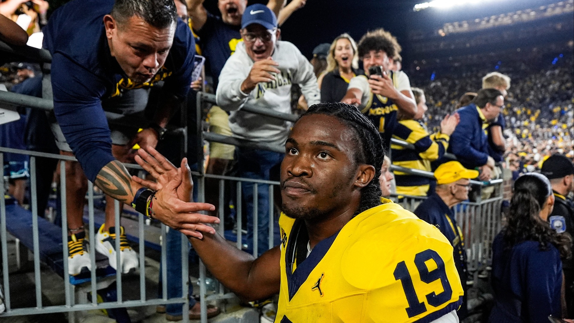 Video thumbnail for Randy Cross on Clock Controversy in Michigan vs. Western Michigan