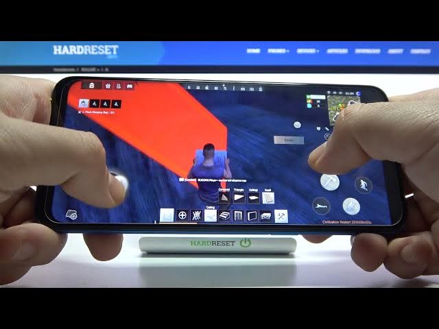 Video thumbnail for Gameplay of The Last Island of Survival on Realme C3i – Efficacy Test