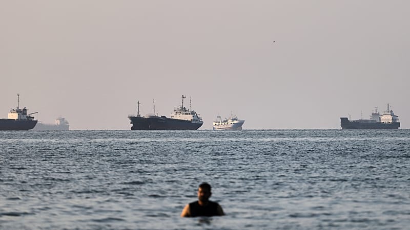 Video thumbnail for Iran strikes Kuwait and Bahrain after US attacks over helicopter crash