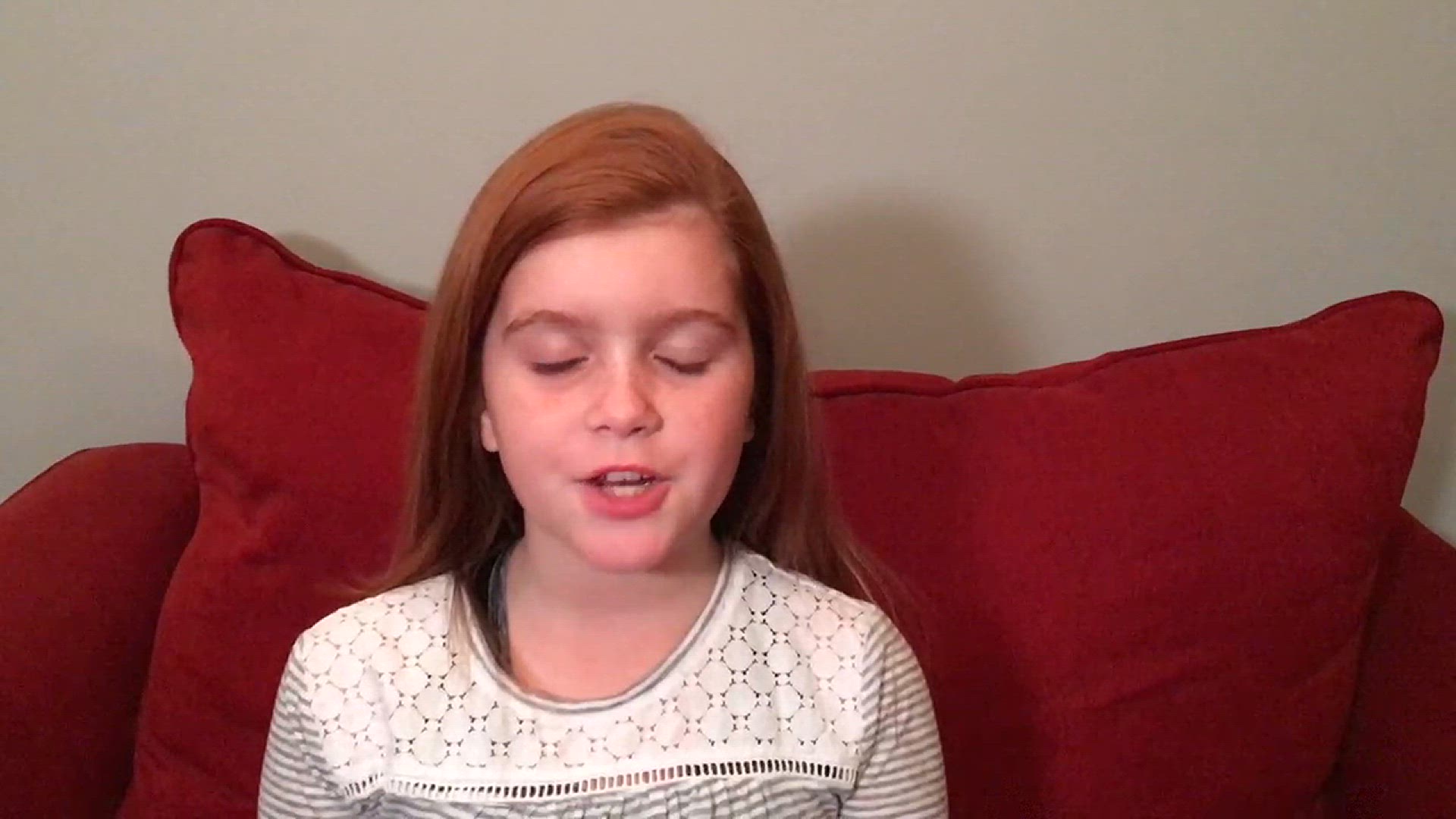 Video thumbnail for The Kid Critics Get Energized at BLUE MAN GROUP!