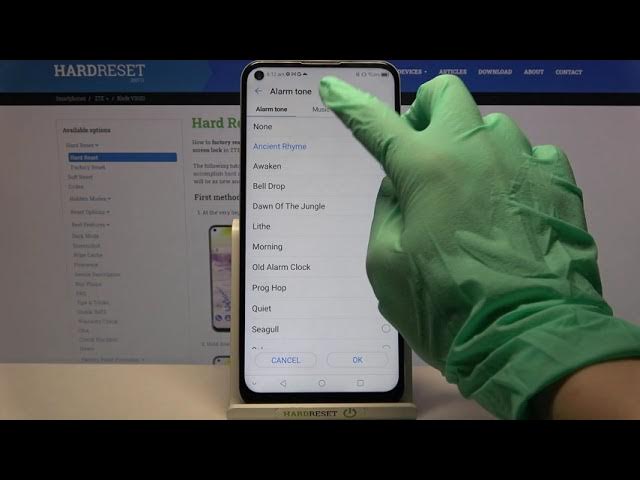 Video thumbnail for ZTE Blade V2020 – Manage Alarm Clock Functions and Settings