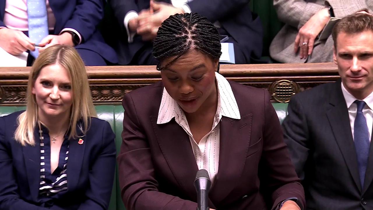 Video thumbnail for WATCH: MPs left in hysterics as Keir Starmer says 'we are a united team'