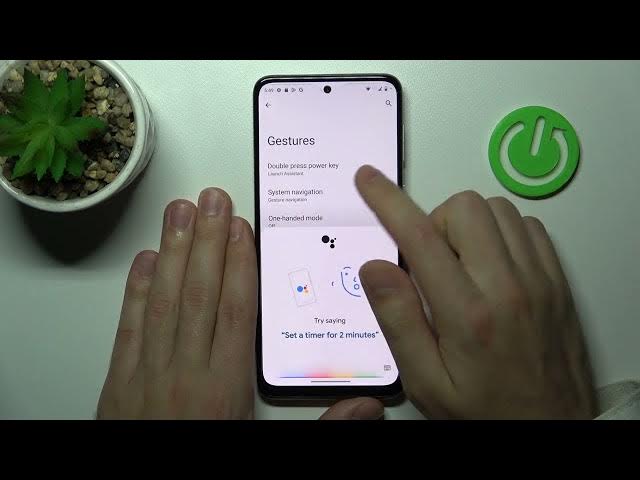 Video thumbnail for How to Link / Unlink Google Assistant to/from the Power Button on Motorola Moto G42