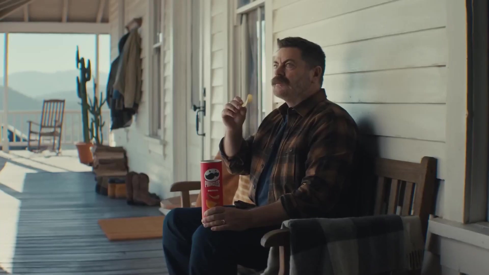 Video thumbnail for Super Bowl Food Commercials That Left Celebs Looking Unrecognizable