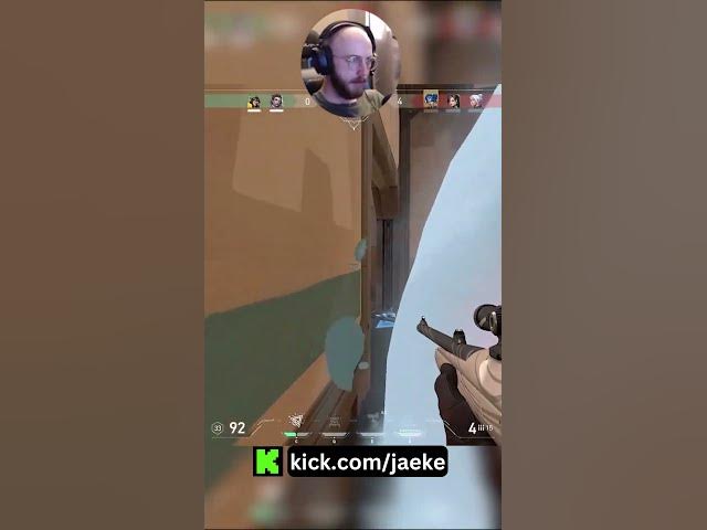 Video thumbnail for FASTEST QUICKSCOPE IN VALORANT 🎯💀
