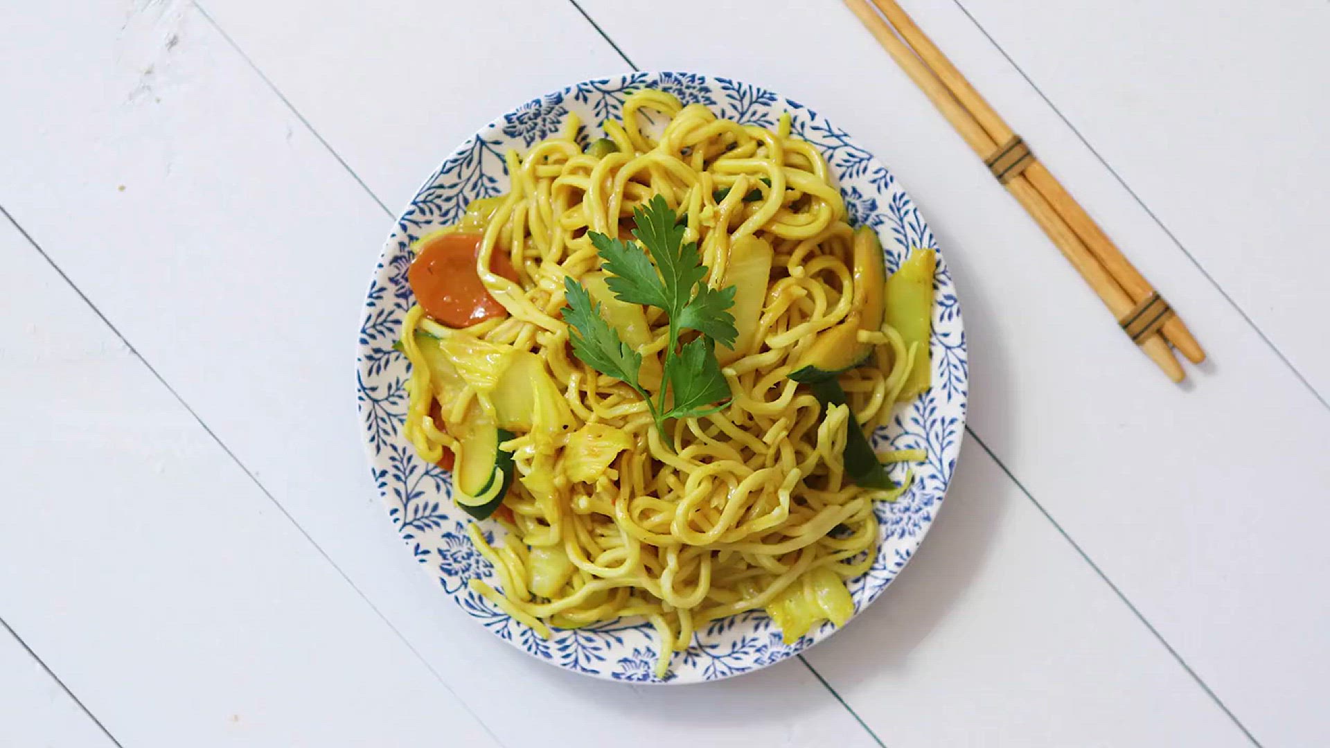 Video thumbnail for Easy Chicken Noodles Recipe