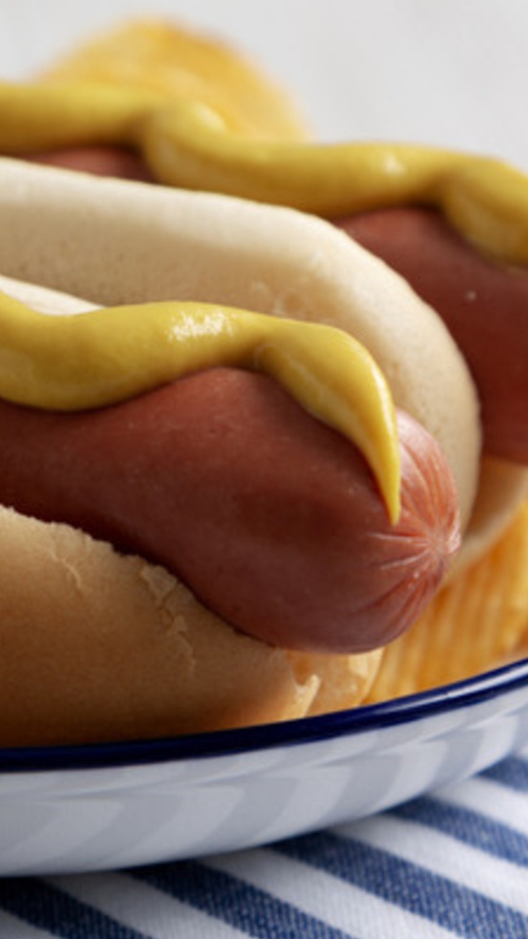 Video thumbnail for Why You Should Avoid Making Slow Cooker Hot Dogs