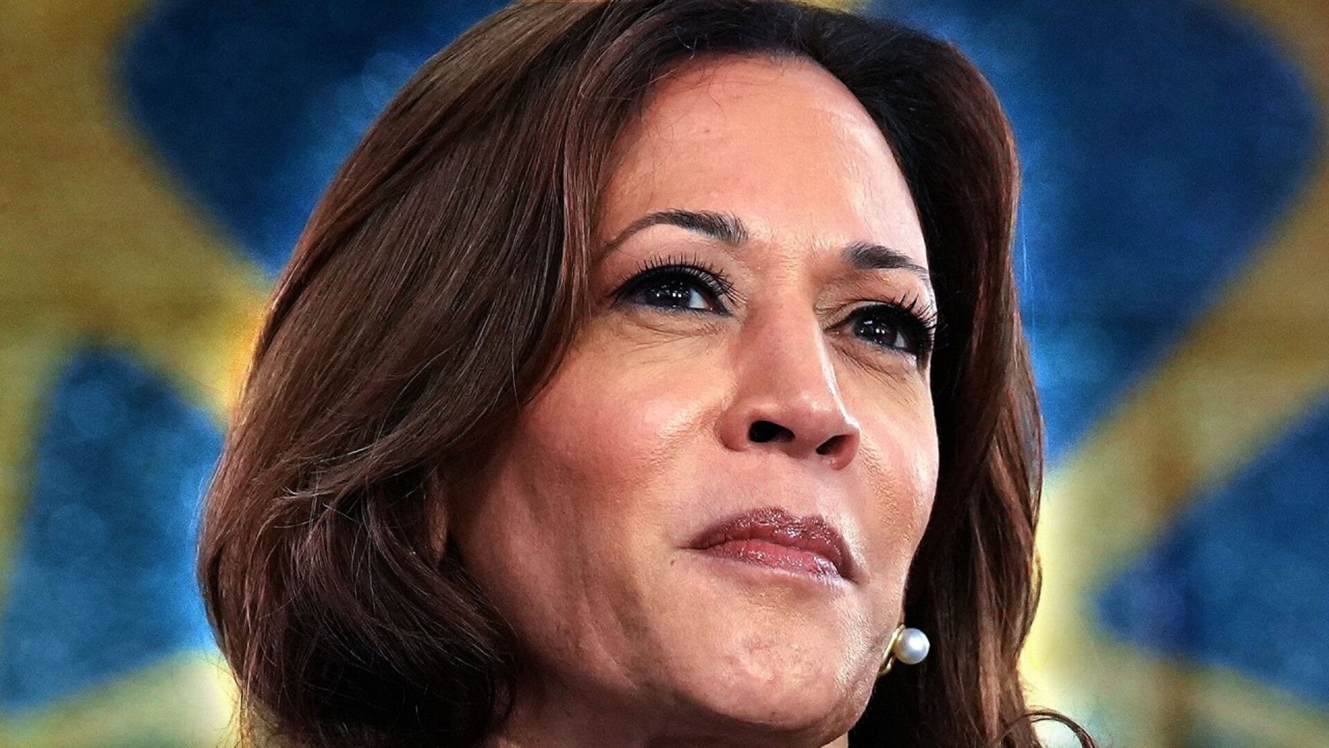 Video thumbnail for Kamala Harris' Transformation Has Us Speechless