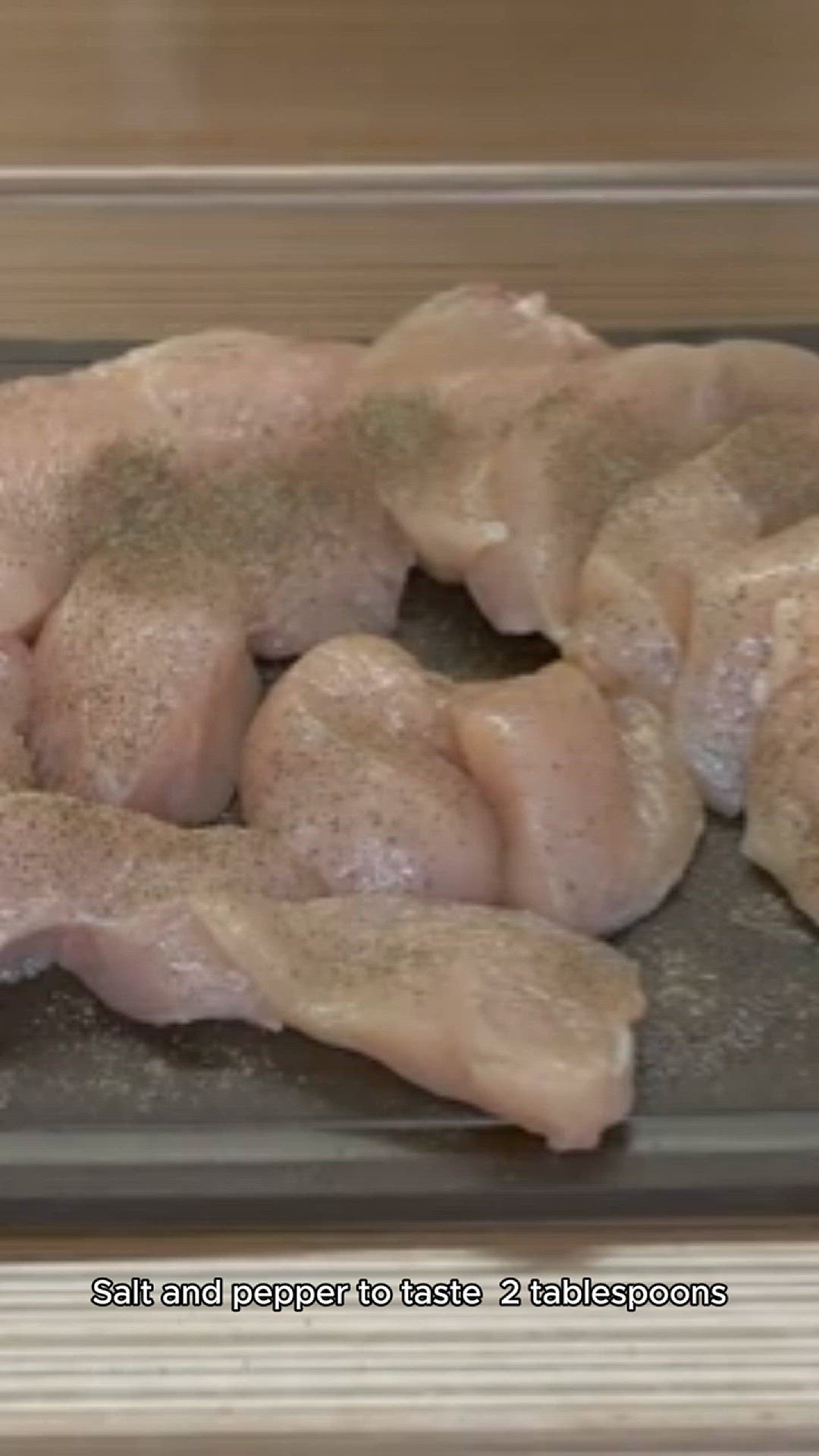 Video thumbnail for boneless chicken thigh recipe