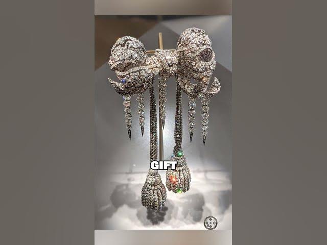 Video thumbnail for Stolen in 7 Minutes: The Daring Louvre Crown Jewel Heist