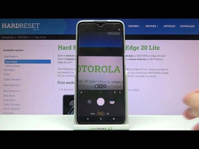 Video thumbnail for How to Set Camera Timer in MOTOROLA Edge 20 Lite – Camera Countdown