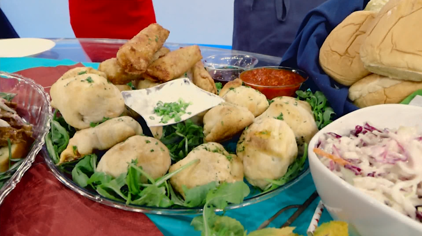Video thumbnail for Chef Lauren Covas shares easy recipe upgrades for your football tailgate