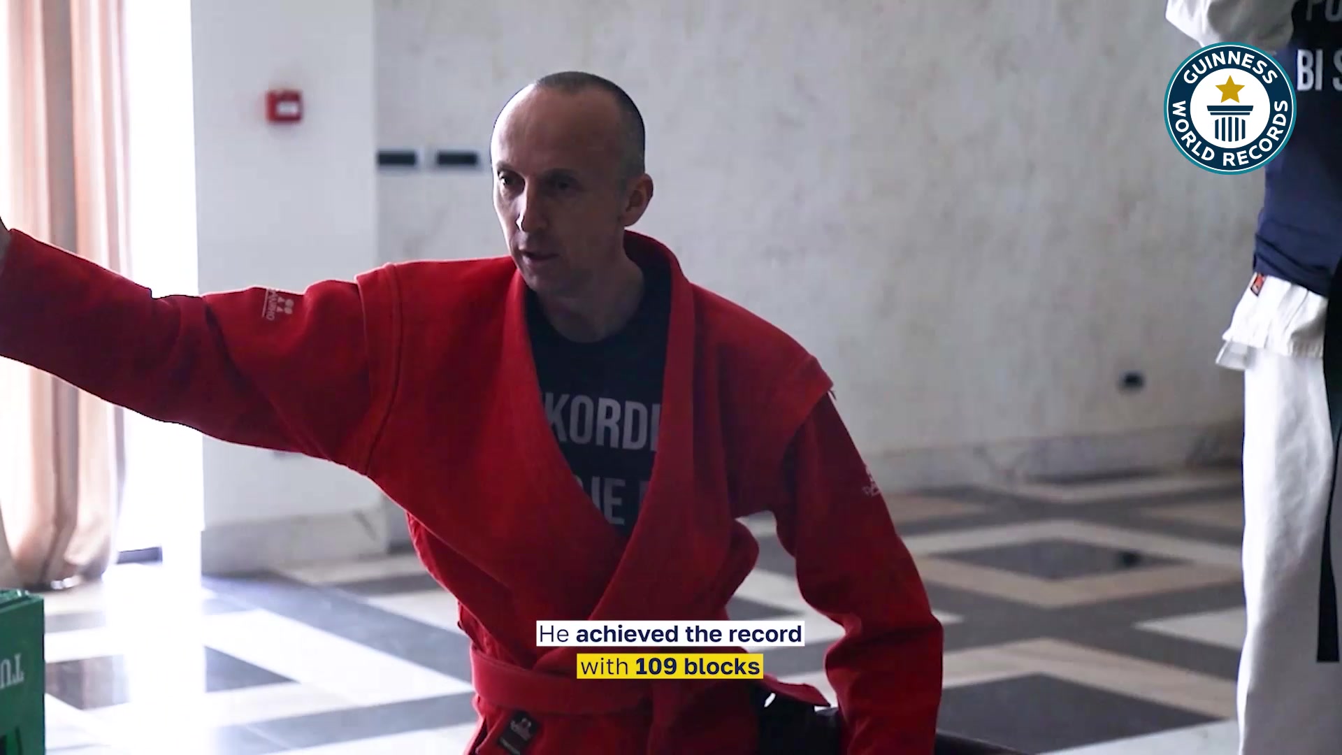 Video thumbnail for Most concrete blocks broken consecutively whilst holding a raw egg  109 by Zarko Jankovic