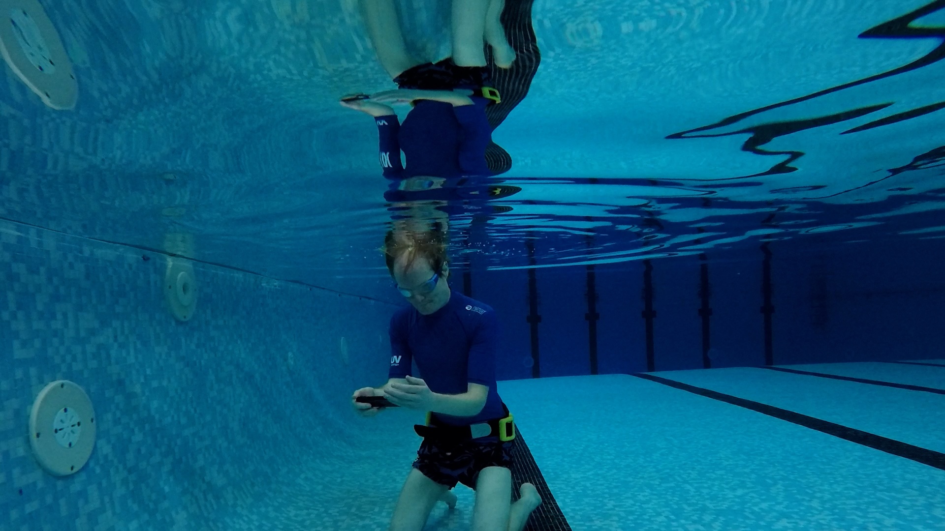 Video thumbnail for Most decimal digits memorized underwater - 87 by Christian Schäfer