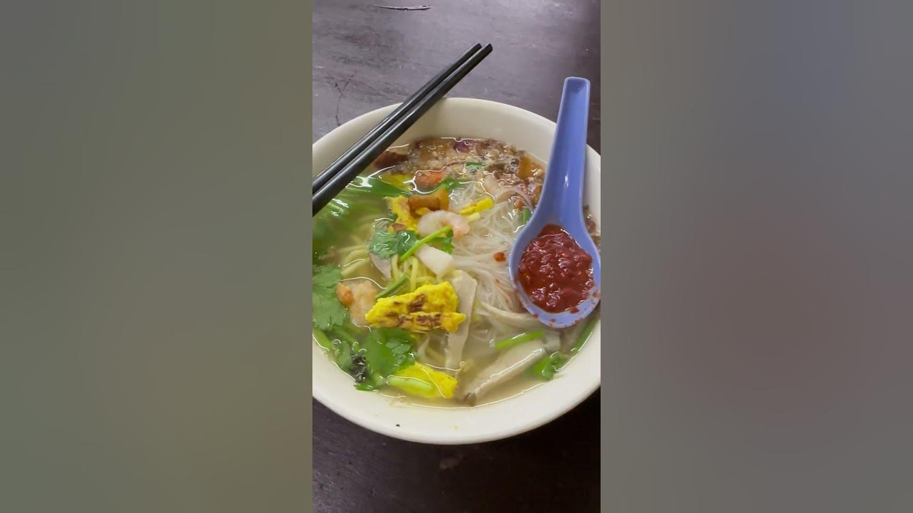 Video thumbnail for Jalan Perak Midnight 12am Nyonya Style Delicious Lam Mee Sell Till Morning