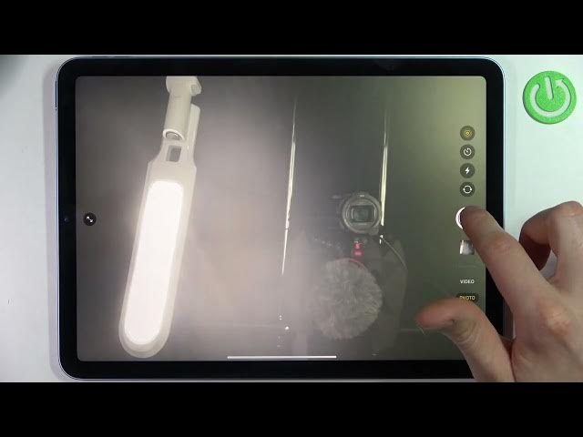 Video thumbnail for How to Turn On Camera Mirroring on iPad Air 5th Gen | Manage Mirroring Feature