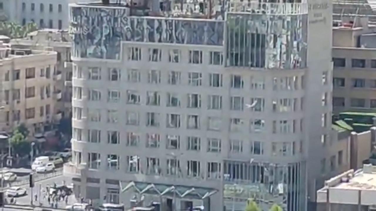 Video thumbnail for Syria: Explosions rock Damascus near hotel where visiting French president stays.
