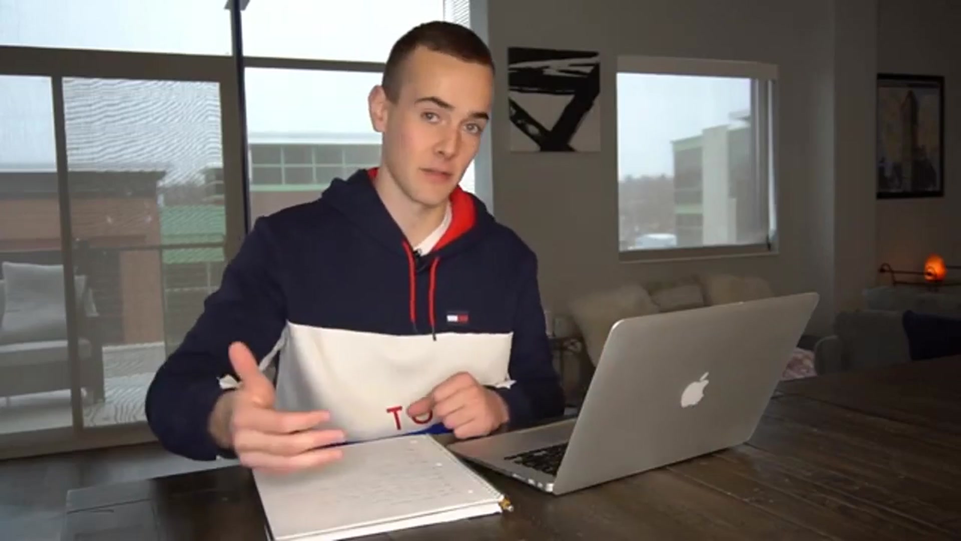 'Video thumbnail for ryan scribner espanol: gana dinero gratis: 4 formas fáciles de aumentar tus ingresos'