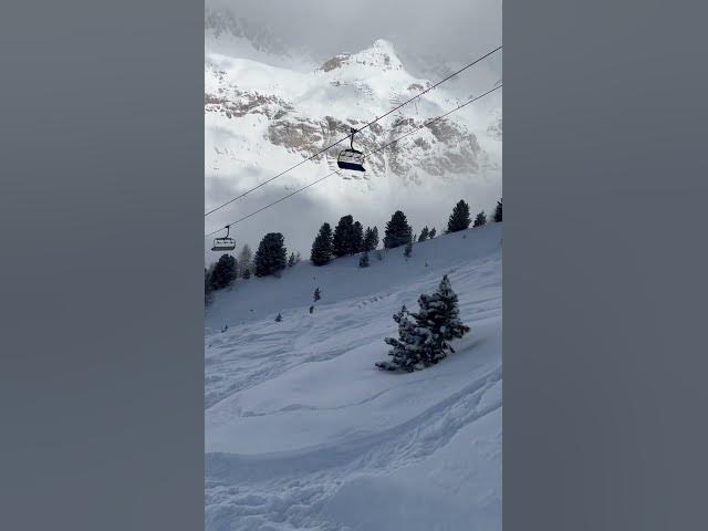 Video thumbnail for Forest - Tignes Val d'Isère #tignes #valdisere #ski #skiing #freeride #freerider #snow #mountains