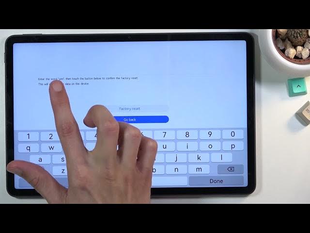 Video thumbnail for How to Bypass Screen Lock on HUAWEI MatePad 11 - Hard Reset / Restore Defaults
