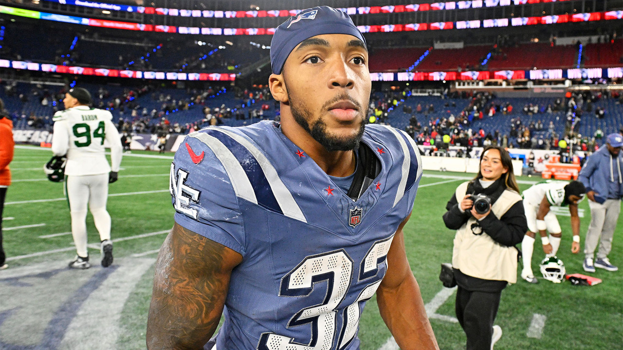 Video thumbnail for Did TreVeyon Henderson Make His Mark on Offensive Rookie of the Year Race Last Night?