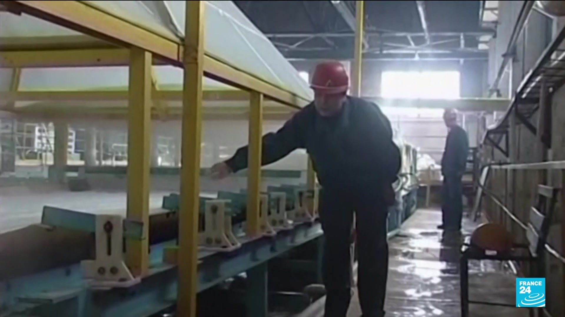 'Video thumbnail for Both US and China leaders get concessions to help domestic economy in deal'