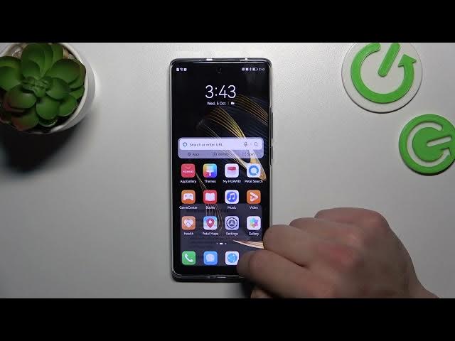 Video thumbnail for Does HUAWEI Nova 10 Have Screen Mirroring?