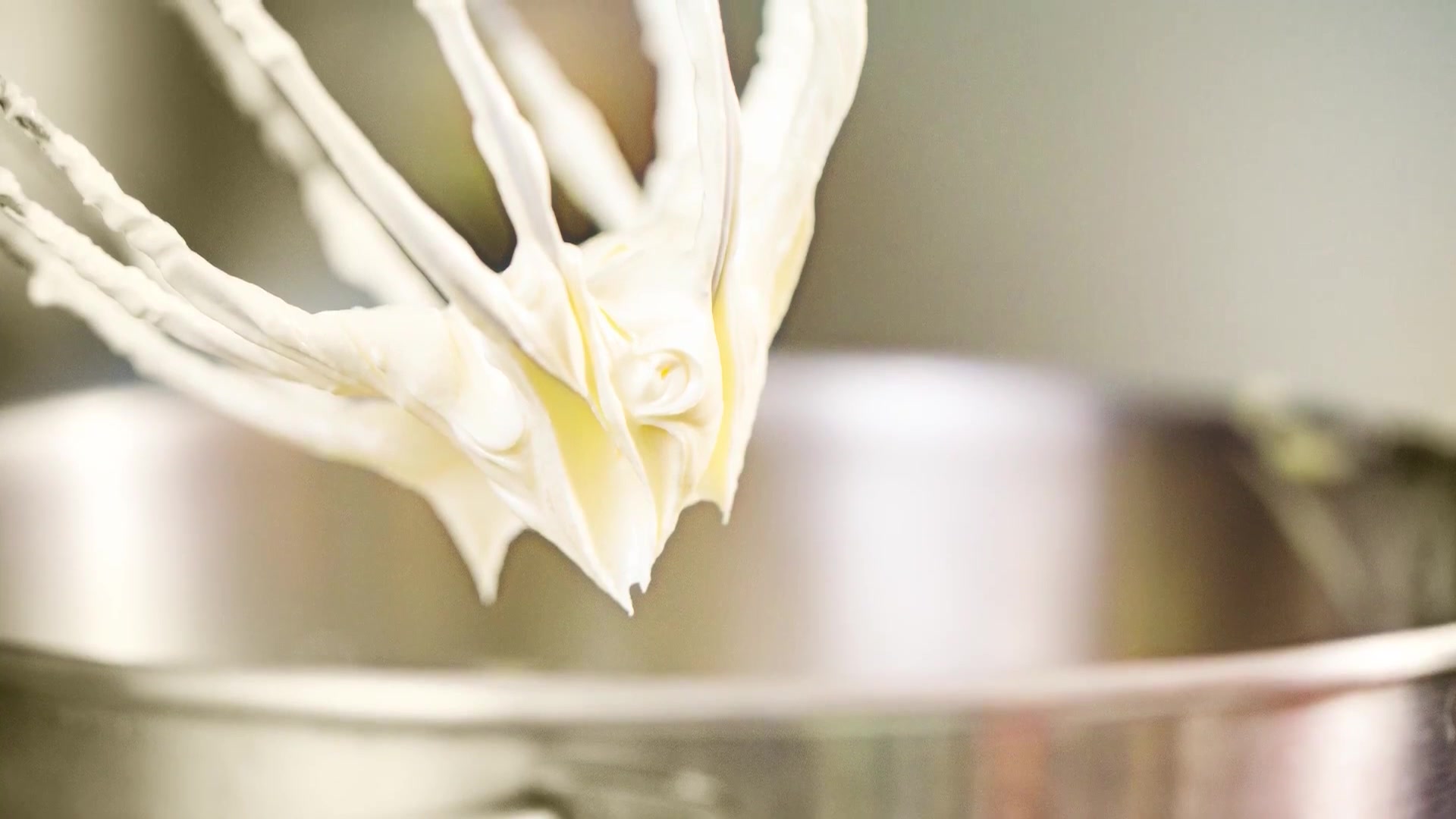 Video thumbnail for It Doesn't Take Much To Make Canned Frosting Taste Like Gourmet