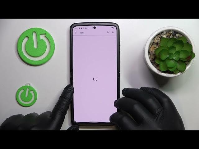 Video thumbnail for Motorola Razr 2022 - How To Install Opera Browser