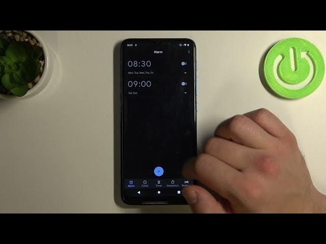 Video thumbnail for Alarm Tones - MOTOROLA Moto E7i Power & Alarm Clock Sounds Changing