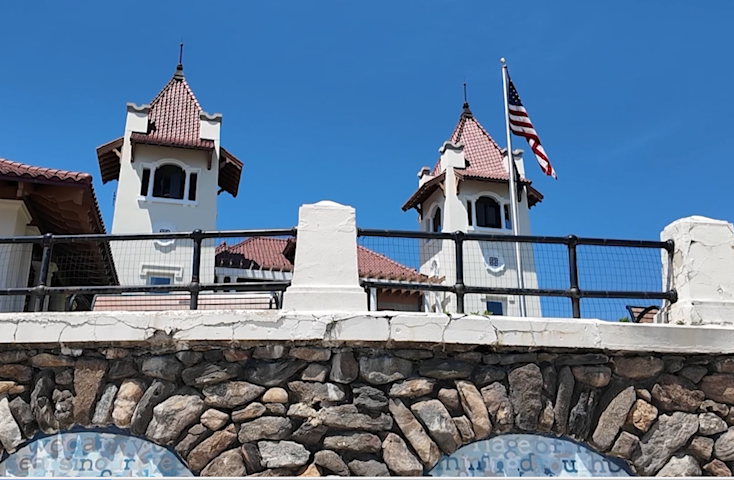 Video thumbnail for Historic bath houses reopen at Oakland Beach ahead of holiday and as summer weather arrives