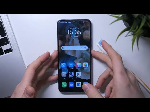 Video thumbnail for How to Clean Charging Slot of HONOR X6 / Clean USB Port using Household Items