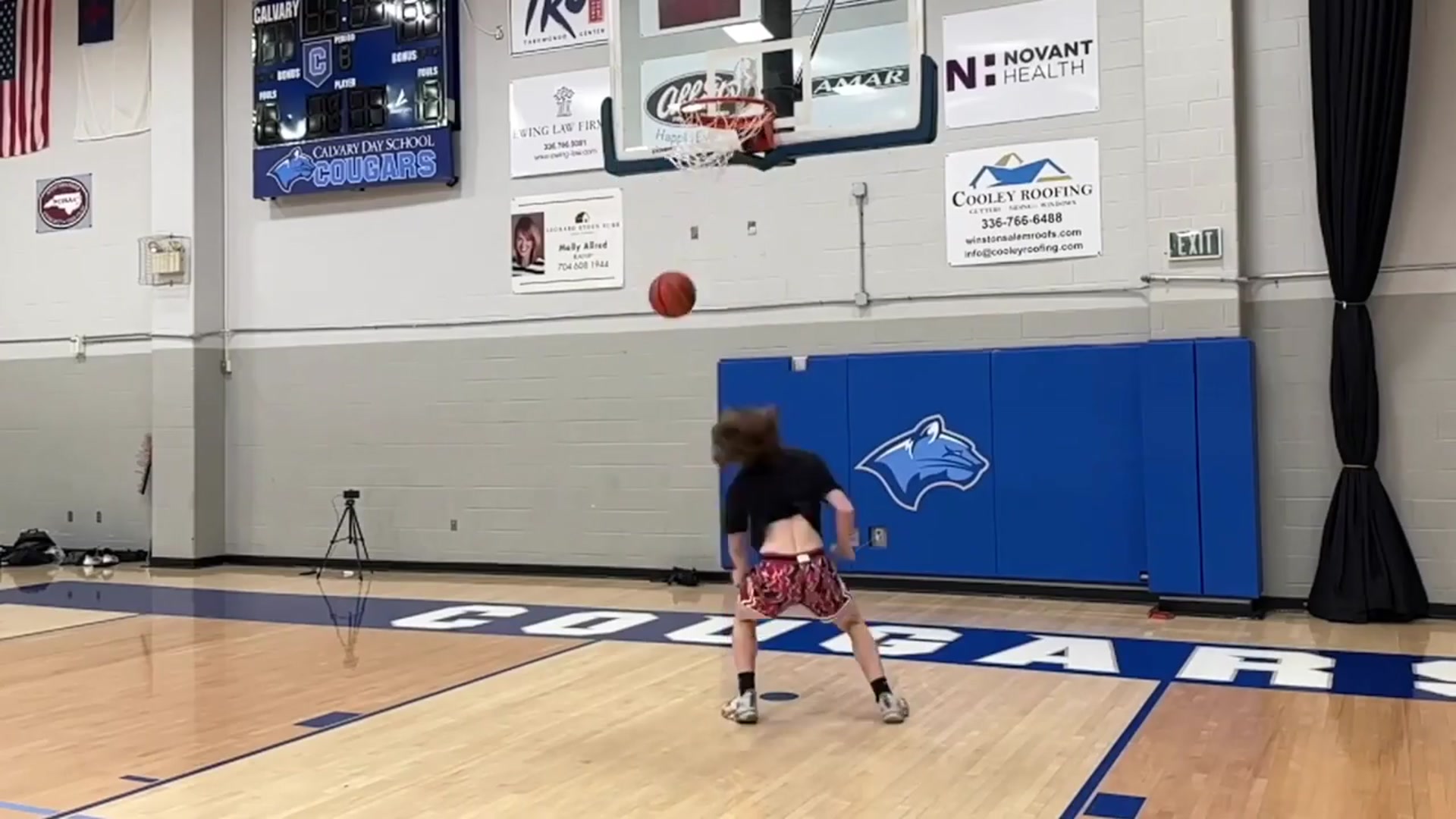 'Video thumbnail for travis reynolds: insane hide and seek dunk mega mix!'