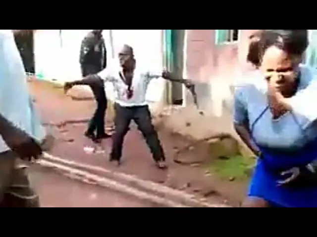 Video thumbnail for MAN TRIES TO STAB WIFE INFRONT OF POLICE OFFICERS IN WESTERN