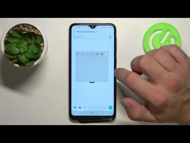 Video thumbnail for How to Fix Floating Keyboard in Samsung Galaxy A10? Attach Keyboard Back