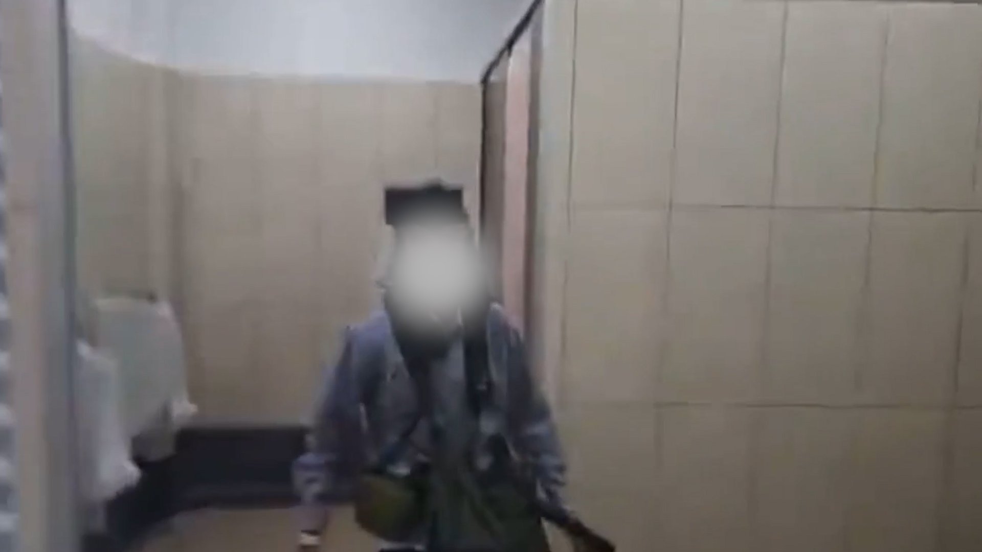 Video thumbnail for 16-year-old Malaysian student attacks his teacher with axe