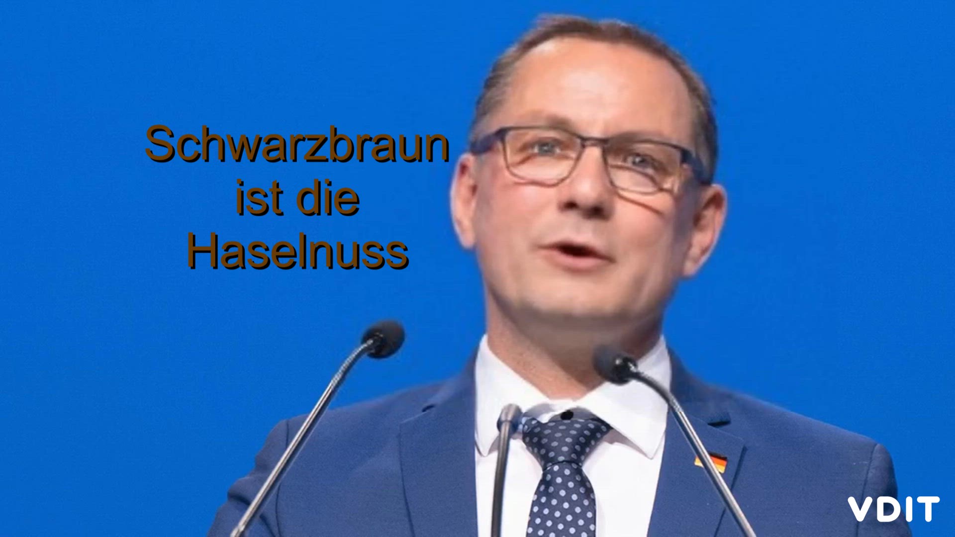 'Video thumbnail for Schwarzbraun'