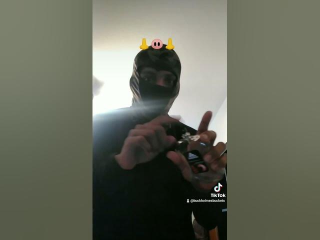 Video thumbnail for Deodorant TikTok