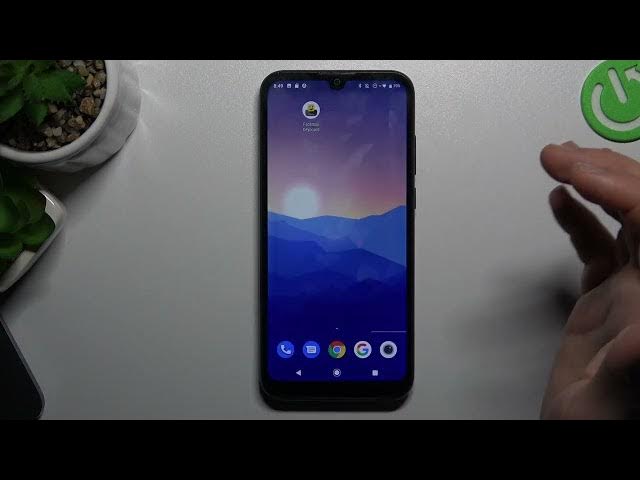 Video thumbnail for How to Move / Relocate Icon on Android Home Screen | Rearrange & Customize Display in Android Phone