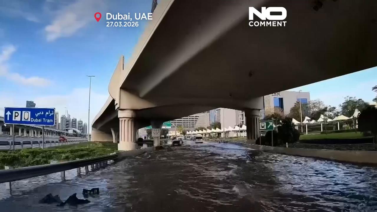 Video thumbnail for Dubai hit by heavy overnight rain as floods snarl traffic and flights